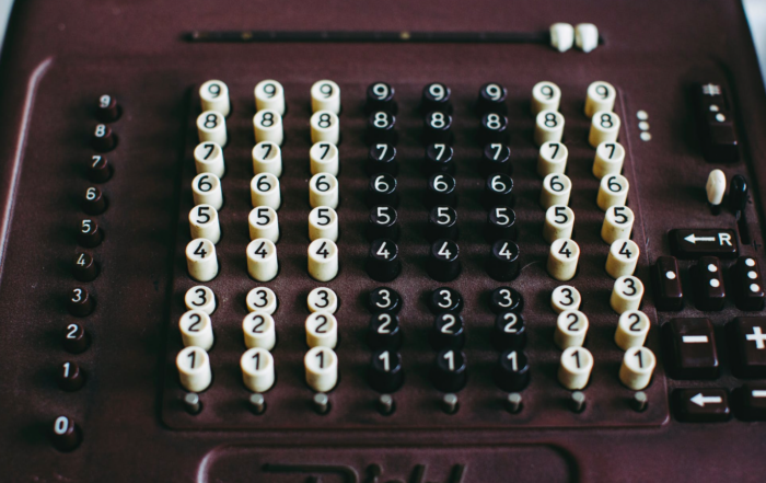 Vintage style mechanical calculator