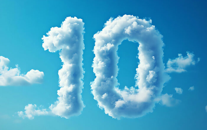 A cloud in the sky shaped like the number 10
