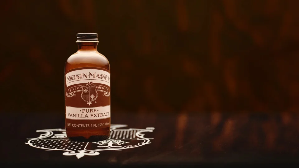 Nielsen-Massey Vanillas Pure Vanilla Extract bottle Nielsen-Massey Vanillas Pure Vanilla Extract bottle